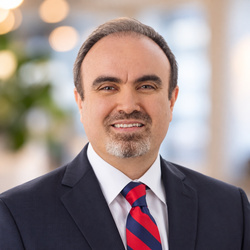 Dr. Iraklis Pipinos Headshot