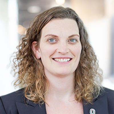 Dr. Sara Myers Headshot